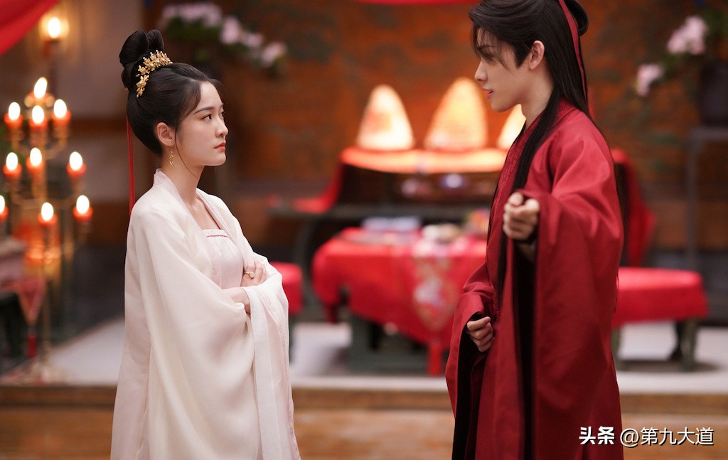 邢昭林新剧刚开播差评一片，看十分钟就弃剧，问题出在哪？