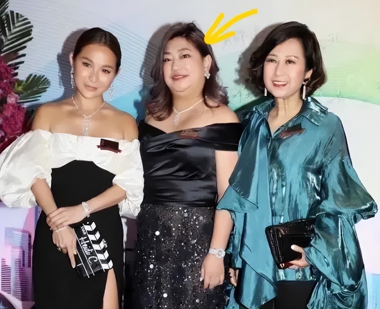 洗米华现在在干什么呢,洗米华落魄的时候