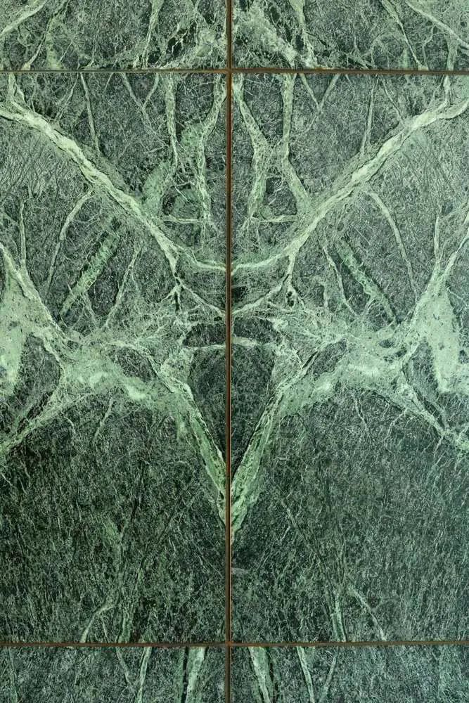 以钢、玻璃和大理石视角，重读密斯的巴塞罗那馆