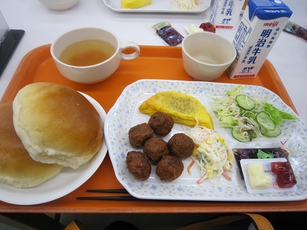 去日本读高中需要多少钱,日本读高中真实感受