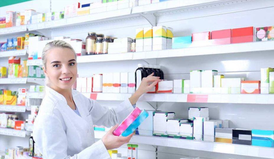 药店不卖药给顾客怎么办 (药店拒绝卖药怎么办)