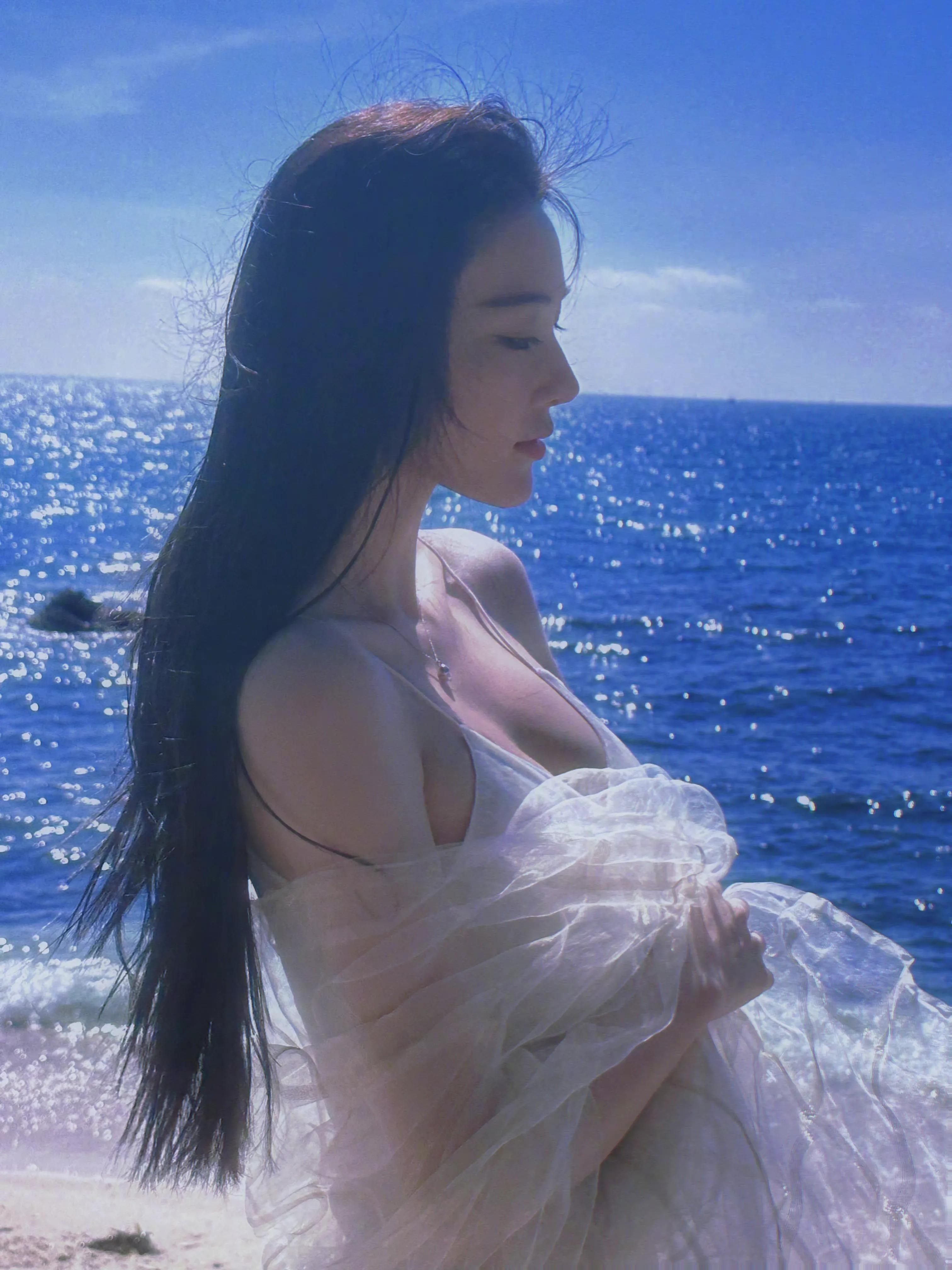 张馨予被称为是最美军嫂,军嫂张馨予全身照曝光