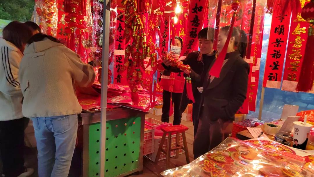 霞浦龙津社区春联,福建霞浦送春联活动