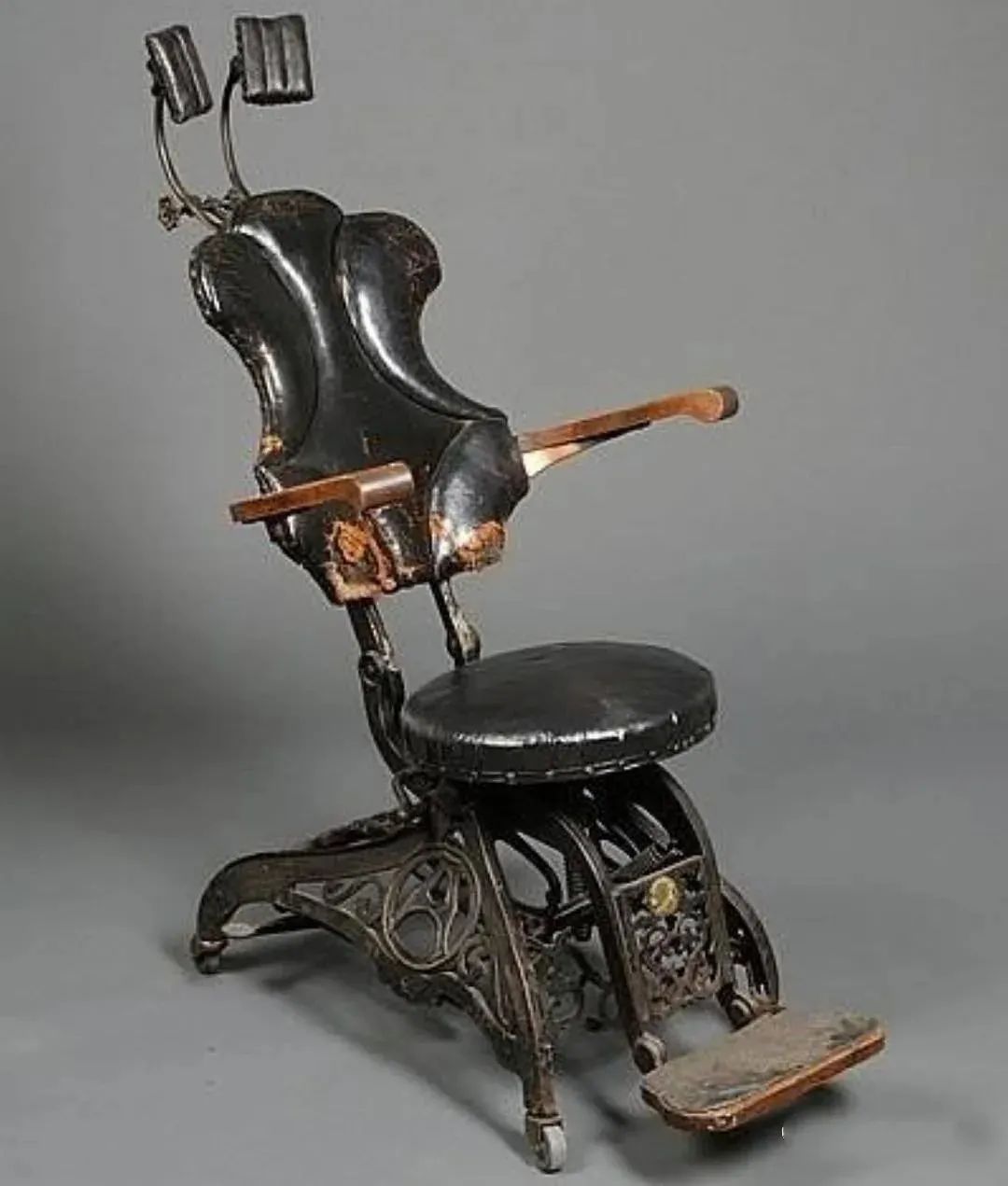 带你走进牙椅的百年发展史图片,带你走进200万年前的人类始祖生活