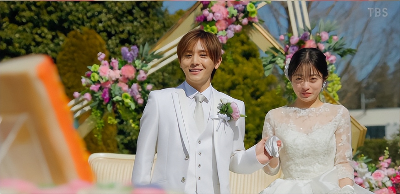 岛国颜值夫妻先婚后爱？！也太甜了吧~