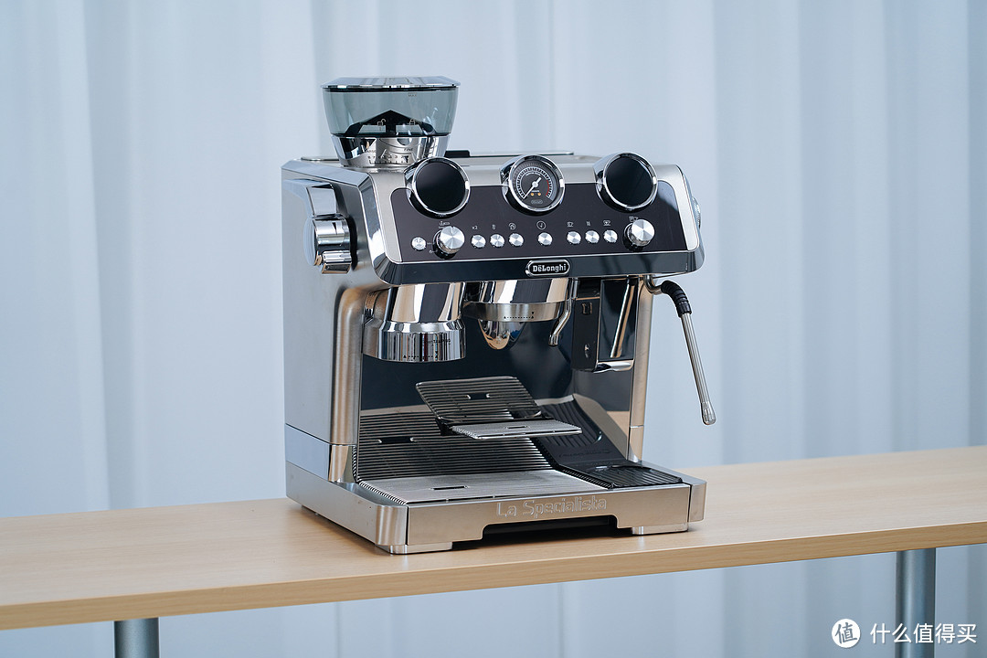 德龙咖啡机ec9355与ec9665对比,德龙银骑士咖啡机9665出粉量