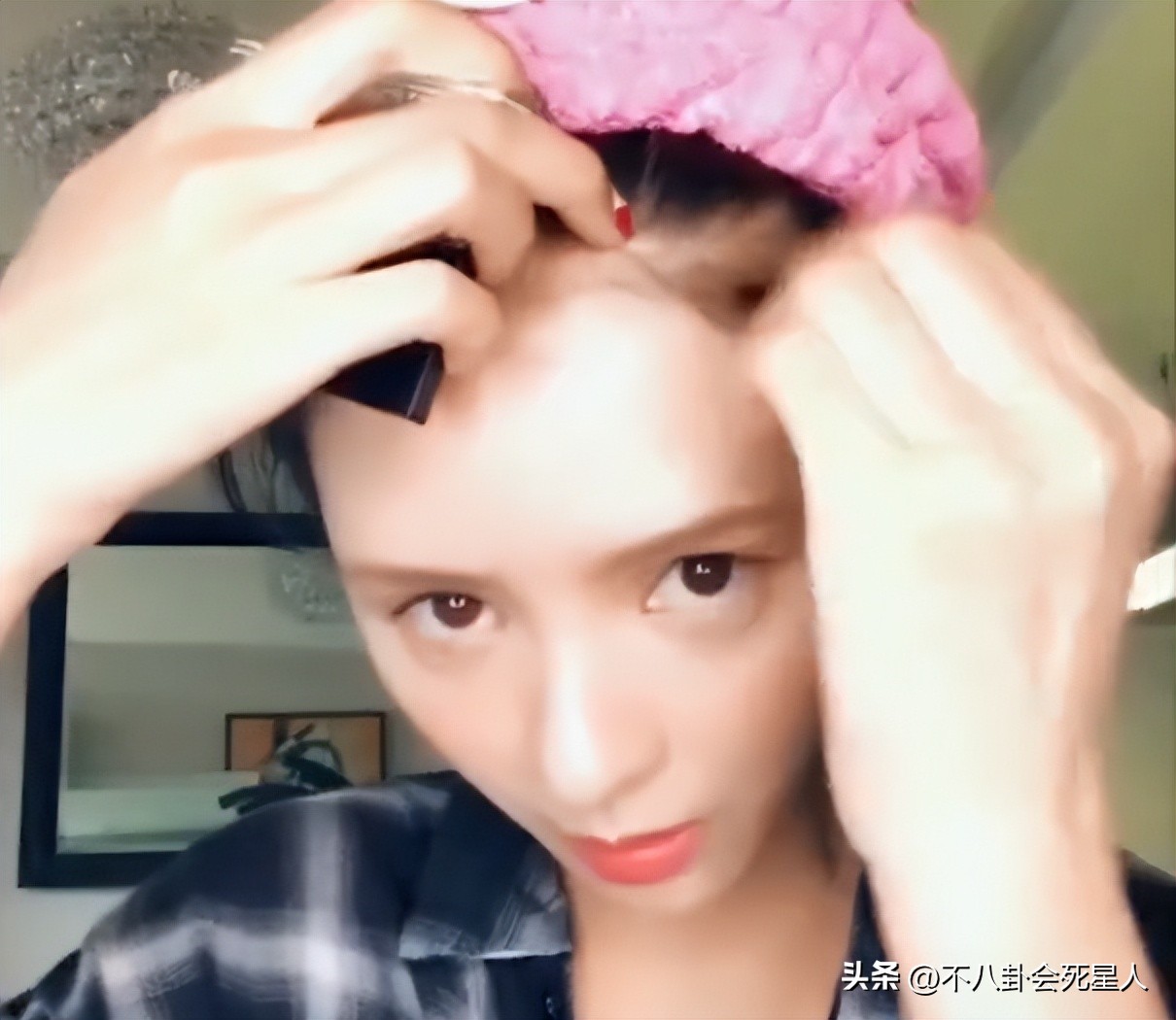 假双眼皮的明星,明星的假脸