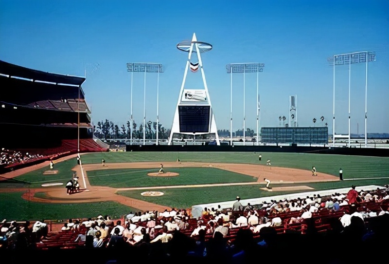 用一个大A欢迎你：欢迎来到天使之城