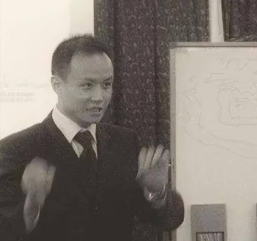 乐嘉人生导师现状,乐嘉跌落神坛