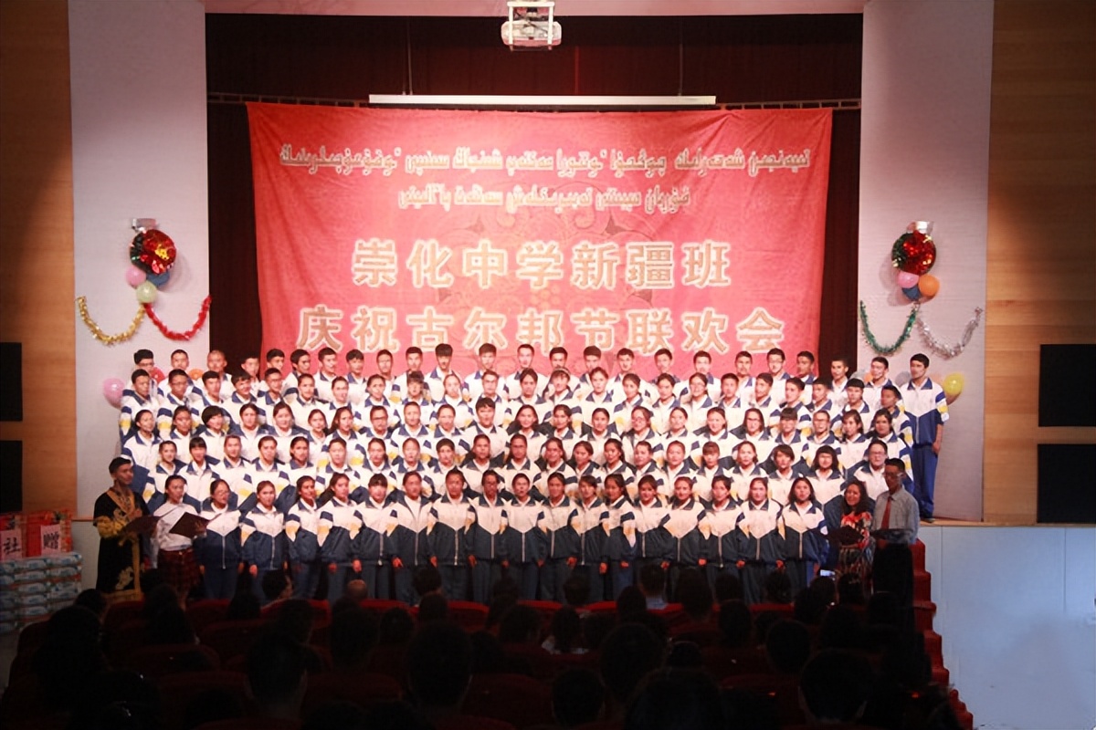 鏉ヨ嚜濉旈噷鏈ㄥ娌虫枃鑻戠殑鏁ｆ枃鍥涚瘒 (鏉ヨ嚜濉旈噷鏈ㄥ娌虫枃鑻戠殑缇庢枃浜旂瘒)