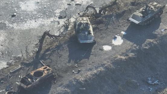 俄军巨大温压弹,俄军tos1温压弹