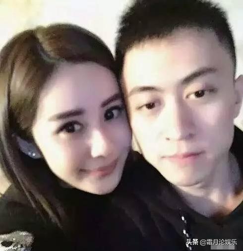 王思聪跟秦奋同款表,戴王思聪同款千万手表