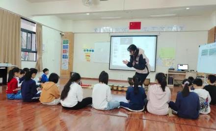 加拿达外国语学校排球队,加拿达外国语学校