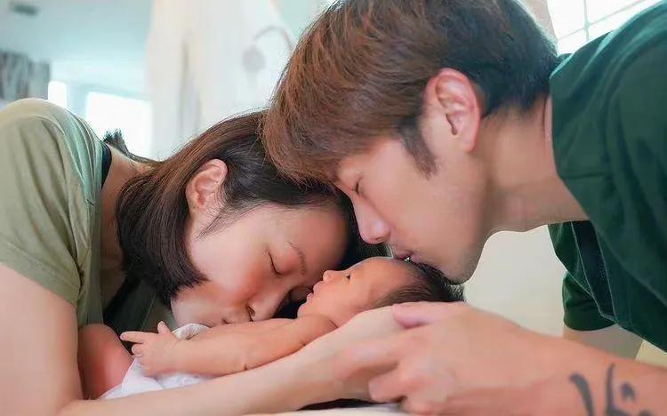 汤怡麦秋成双喜临门,麦秋和汤怡什么关系