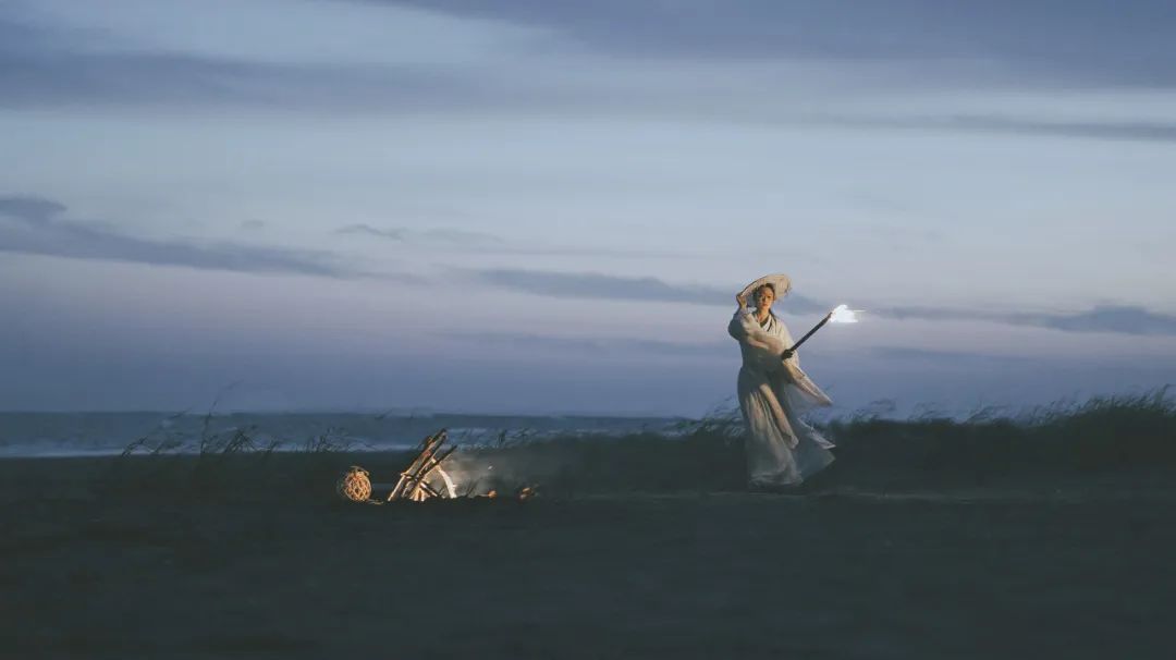 中秋两地相思的古诗句子,中秋表示相思的诗句大全