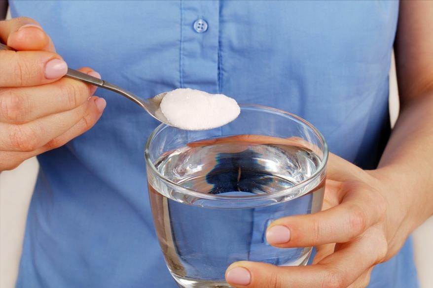 每天吃两片小苏打对痛风有好处吗,痛风吃小苏打片好还是非布司他好