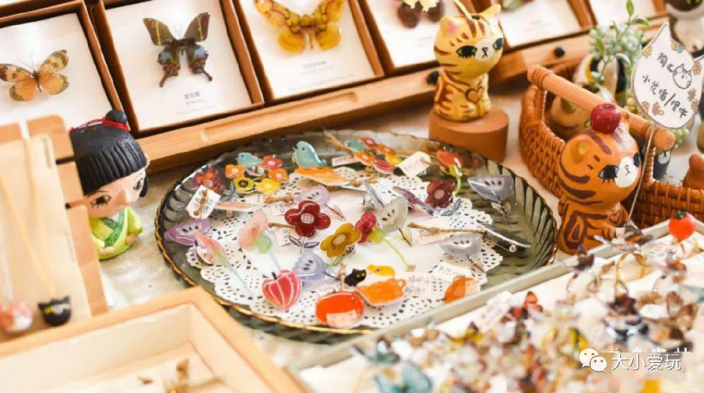 这些好吃好玩又好逛的宝藏市集回归啦！书市/鱼市/小吃夜市……