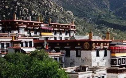 西藏无人区旅游攻略,2021西藏必火的7个旅行地此生必去