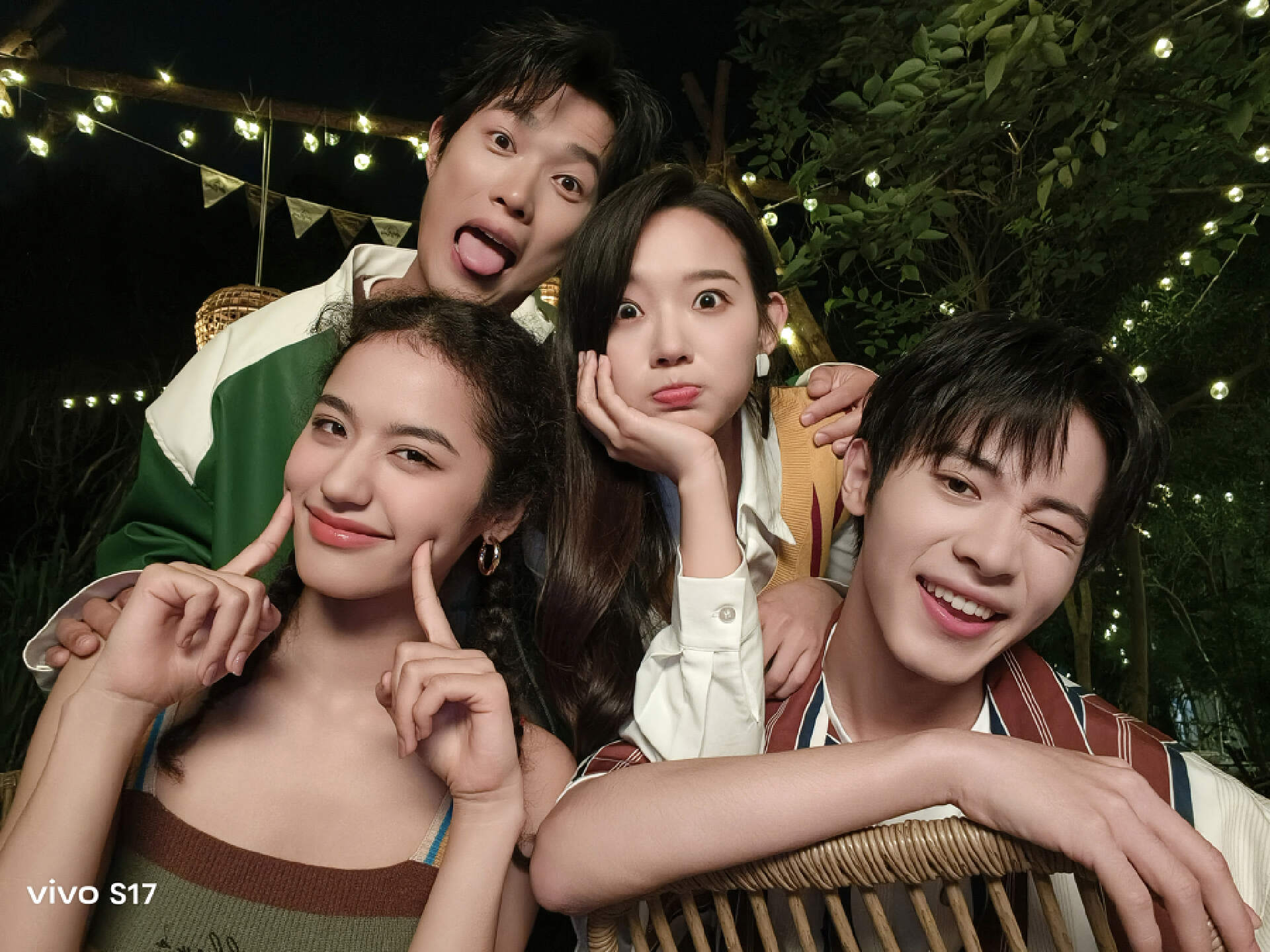 vivos17在人像摄影上有哪些特点,vivos17有夜间拍照功能吗