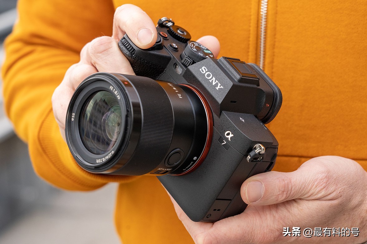 索尼微单e卡口半画幅镜头推荐,微单镜头哪家通用