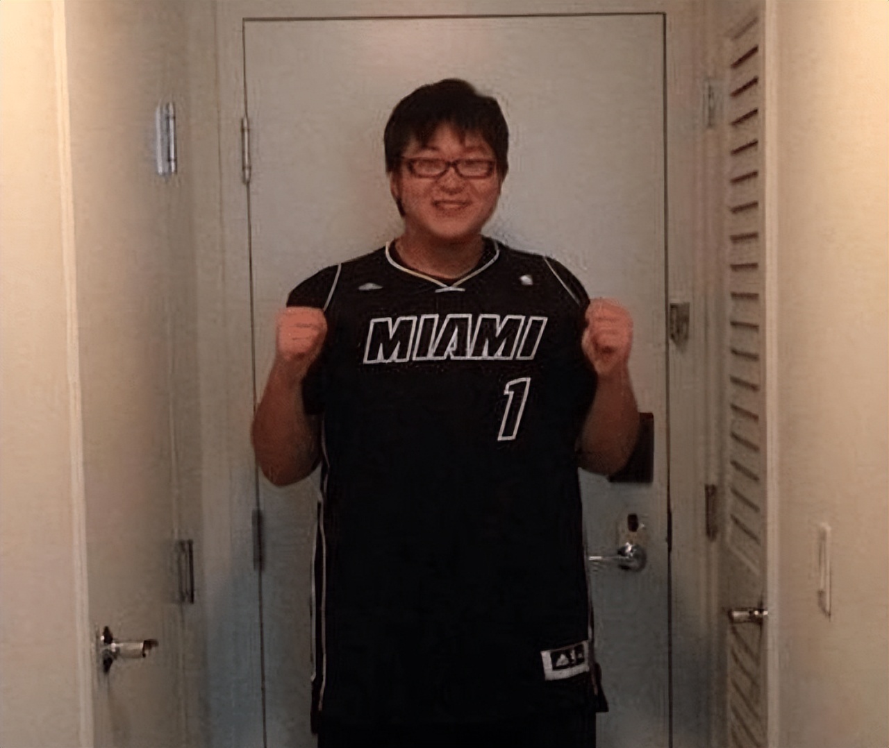 罗京去世后他妻子怎么样了,罗京去世后的照片