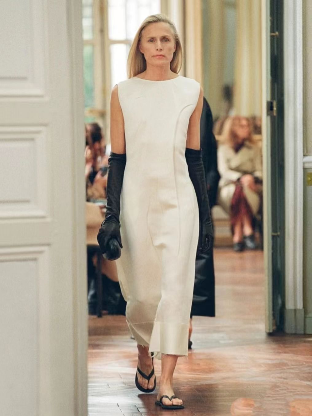 比身体修复更重要的是内心的重塑,比容颜更重要的是修养与学识