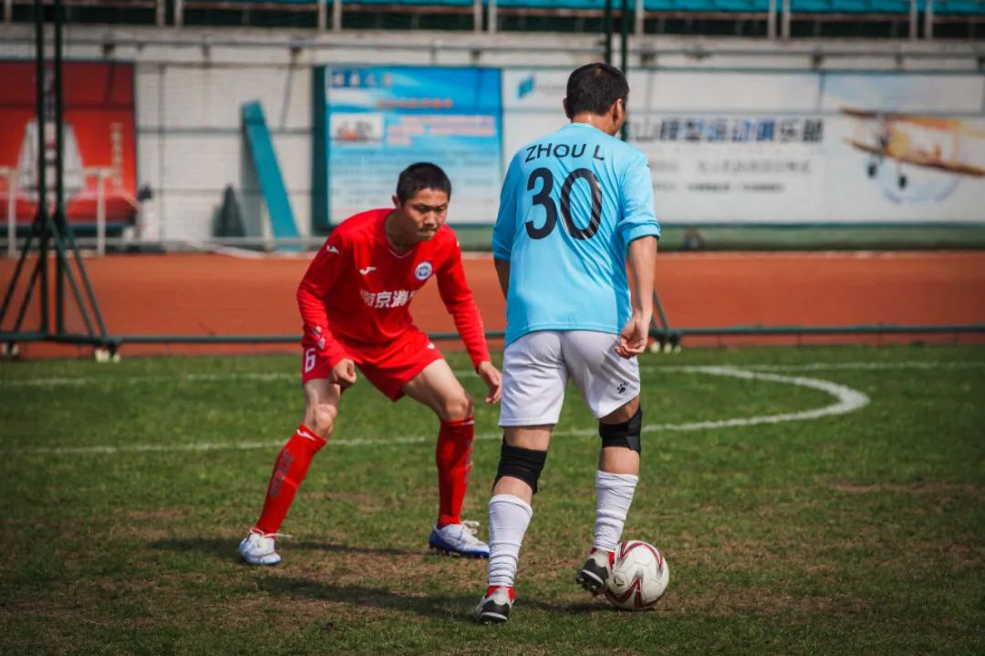“蓝”骋绿茵“足”够精彩｜南京消防2023年“火焰蓝杯”五人制足球赛圆满落幕
