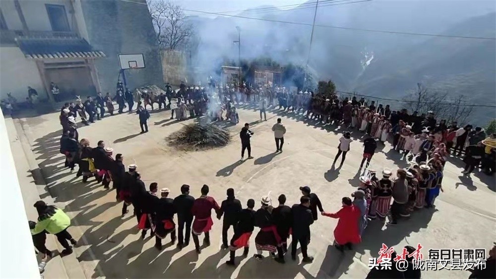 姹犲摜鐧介┈钘忔棌琛ㄦ紨瑙嗛,姹犲摜钘忔棌琛ㄦ紨瑙嗛