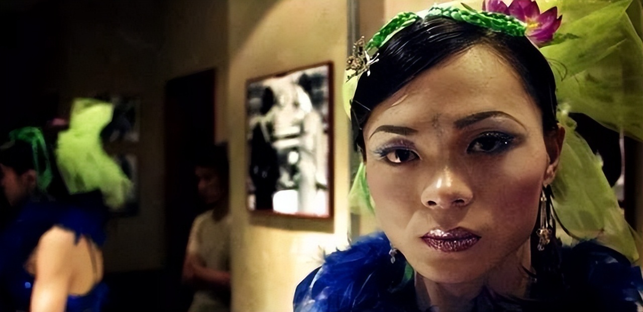 变性人“李二毛”：曾是夜场小王子，为爱情变“女人”却惨遭抛弃