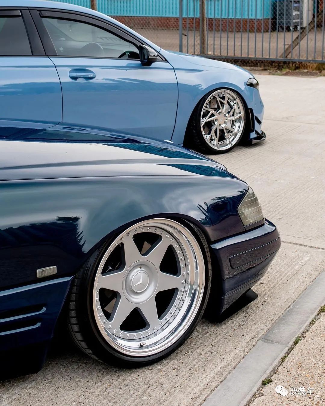 奔驰c级小姐姐改装,奔驰威霆改装小姐姐