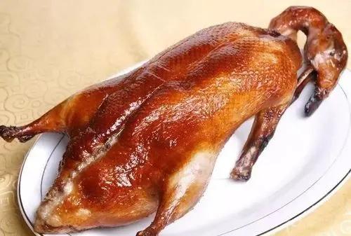 有人养鹅吗,养鹅靠什么赚钱