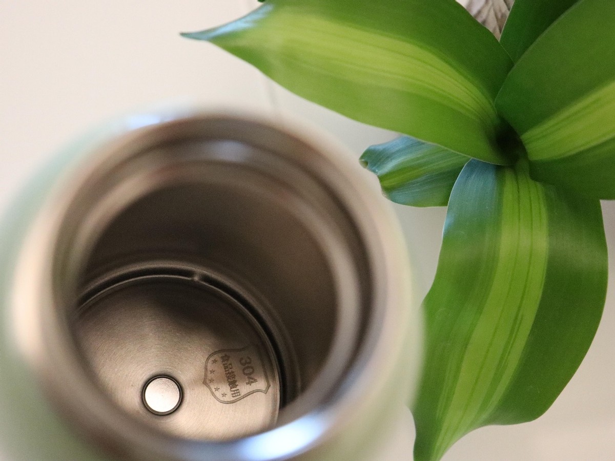 电加热保温杯怎么用,电热保温杯