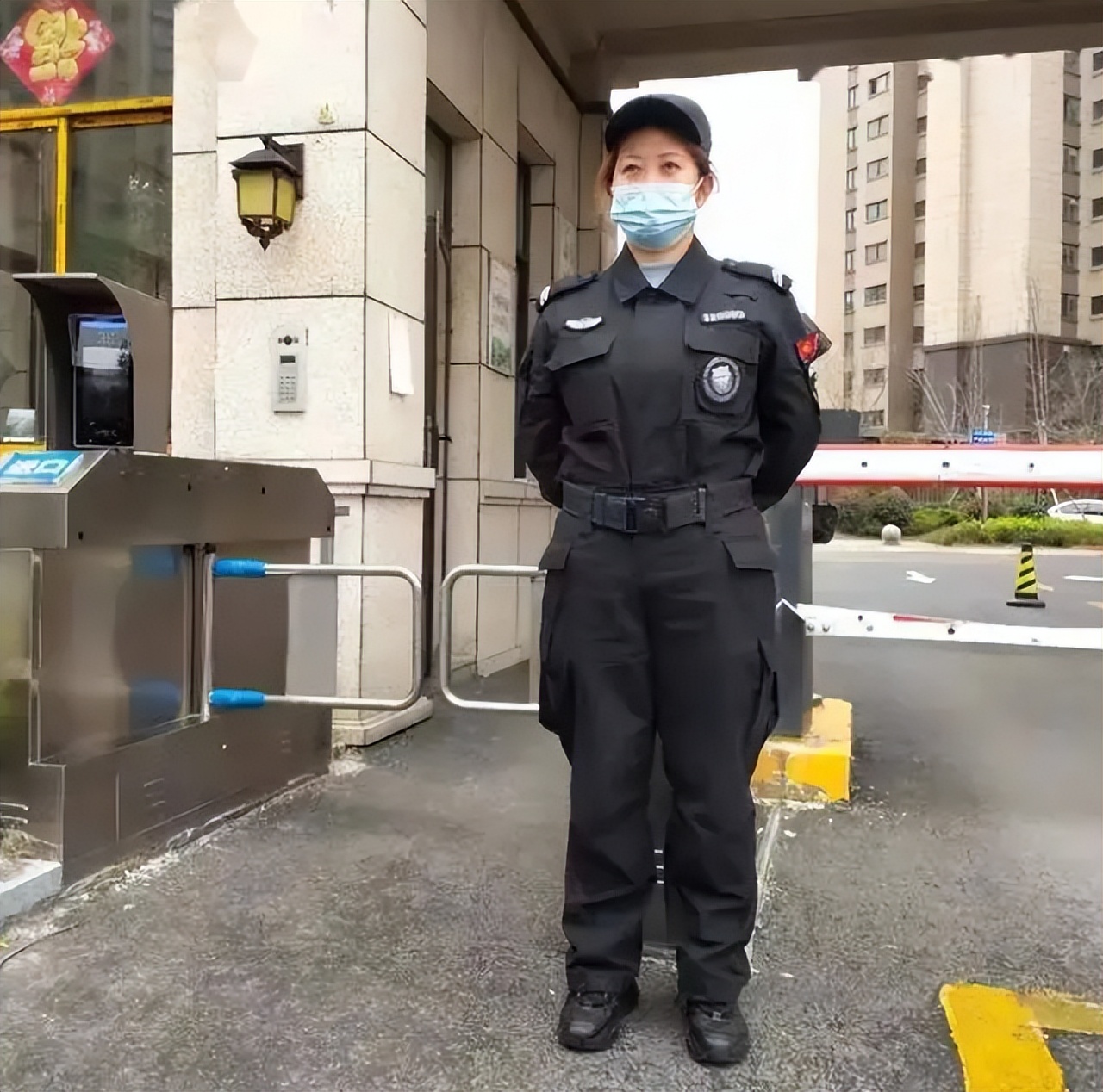 宁做别墅区保安，也不在设计院996，女大学生被网友质疑“摆烂”