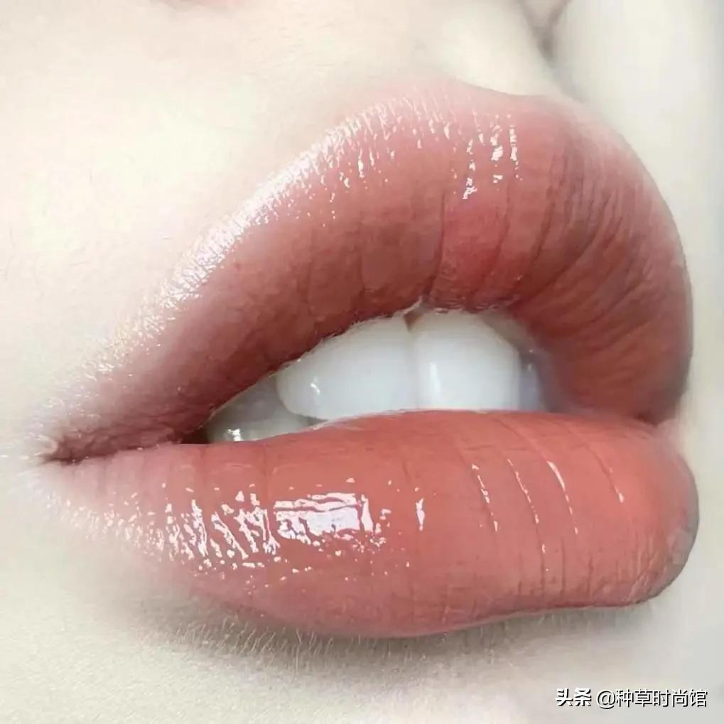 哪种口红涂得好看又不脱妆,日常涂什么口红好看