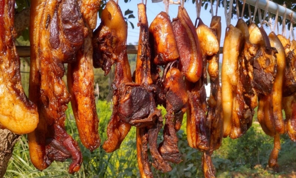 腌的腊肉不香,腊肉只用盐腌可以吗