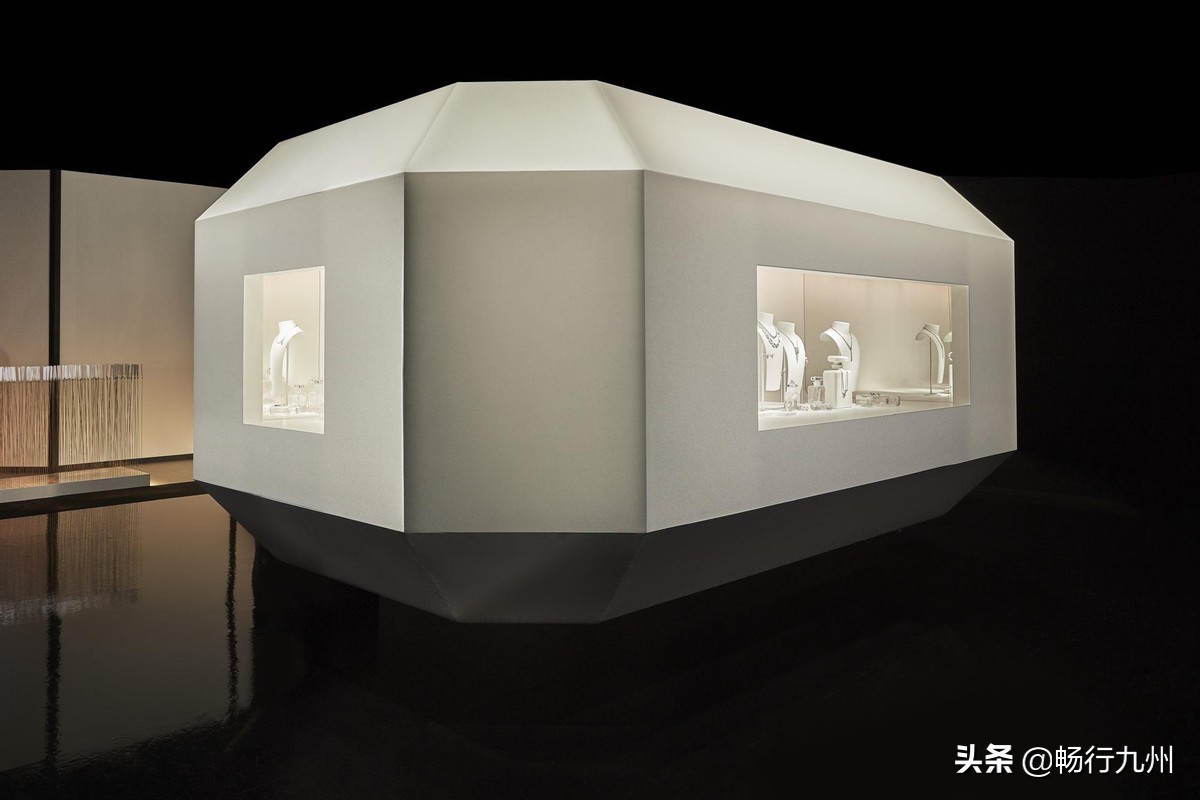 香奈儿n5香水圣诞款,香奈儿n5淡香水红色版特别限量版