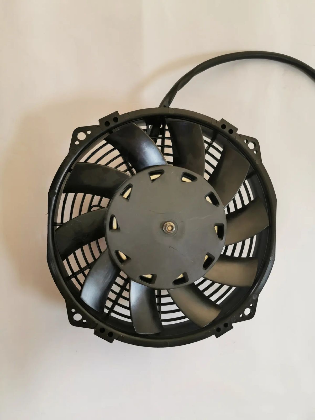 直流发电机和交流发电机原理视频,电动机和发电机的原理和构造区别