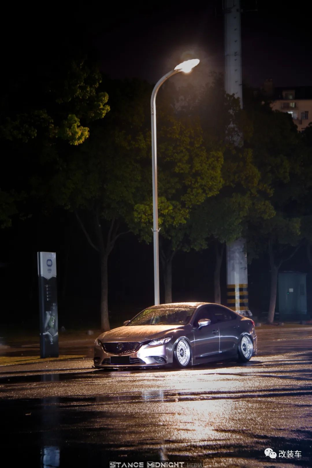 阿特兹超大气,阿特兹车身稳重