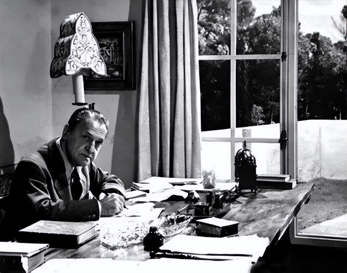 毛姆尺度最大的小说《面纱》：婚姻比爱情复杂，人性比“性”肮脏