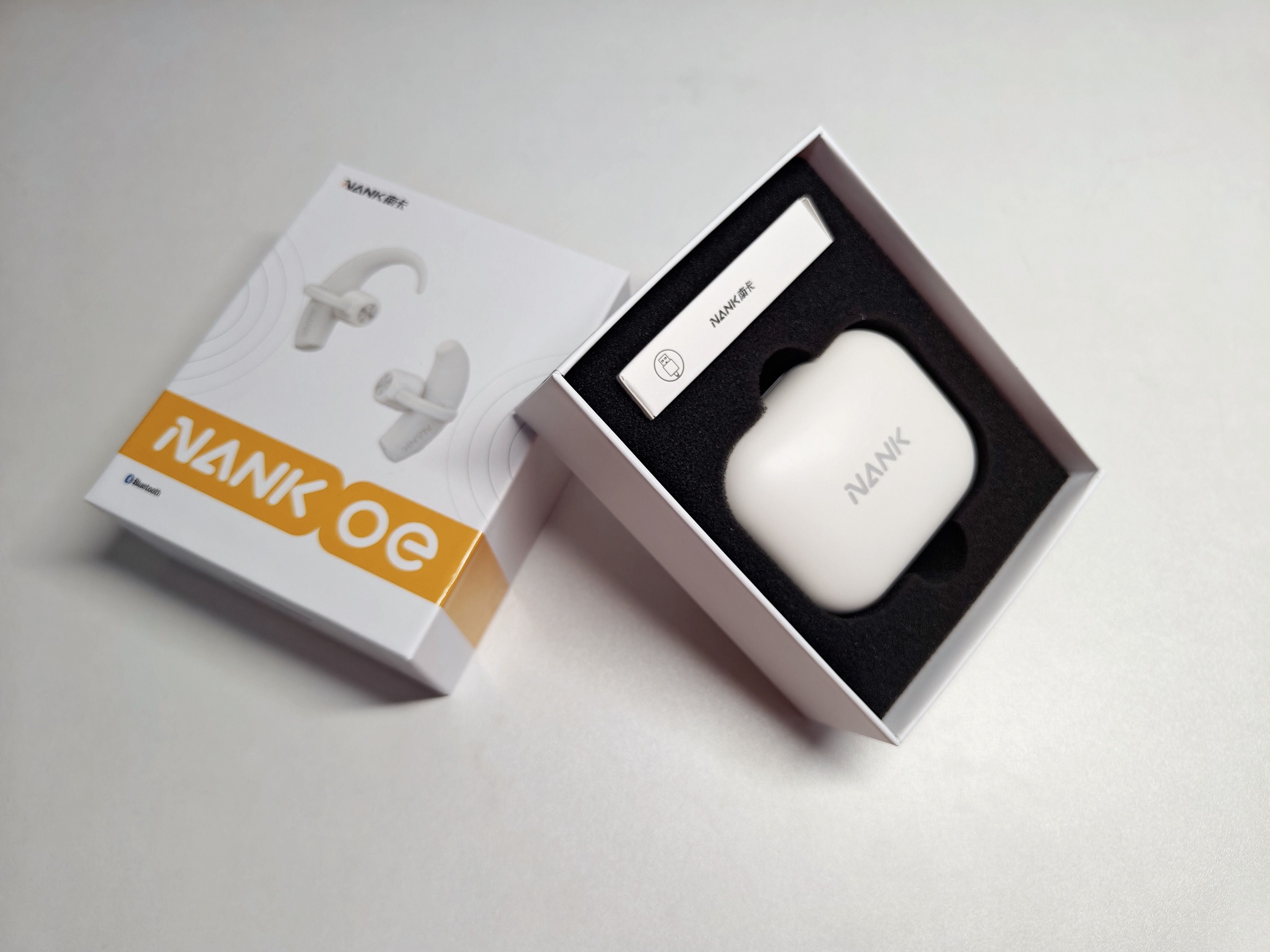 新蓝牙耳机骨传导,南卡oemix是骨传导耳机吗