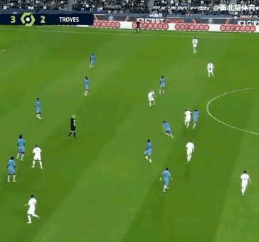 内马尔花哨传球,内马尔过人传球梅西