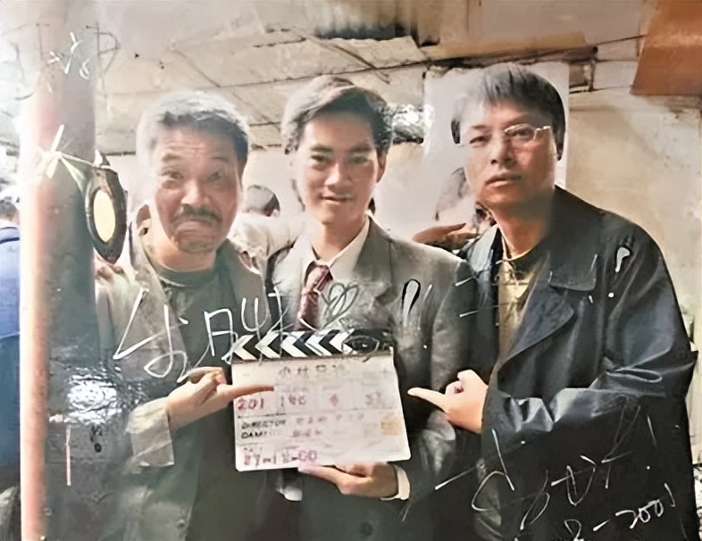 星爷少林足球真实场面,看周星驰少林足球的反应