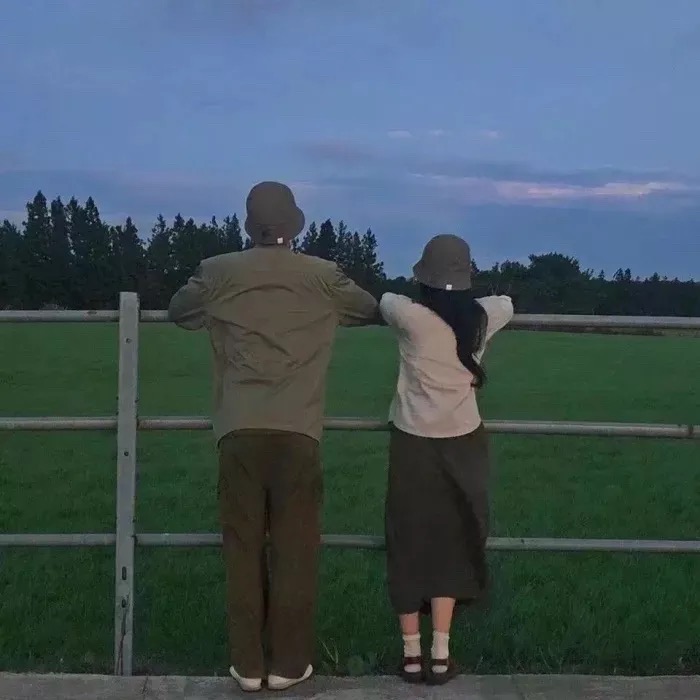 男生女生头像库,男生女生头像动漫合在一起的