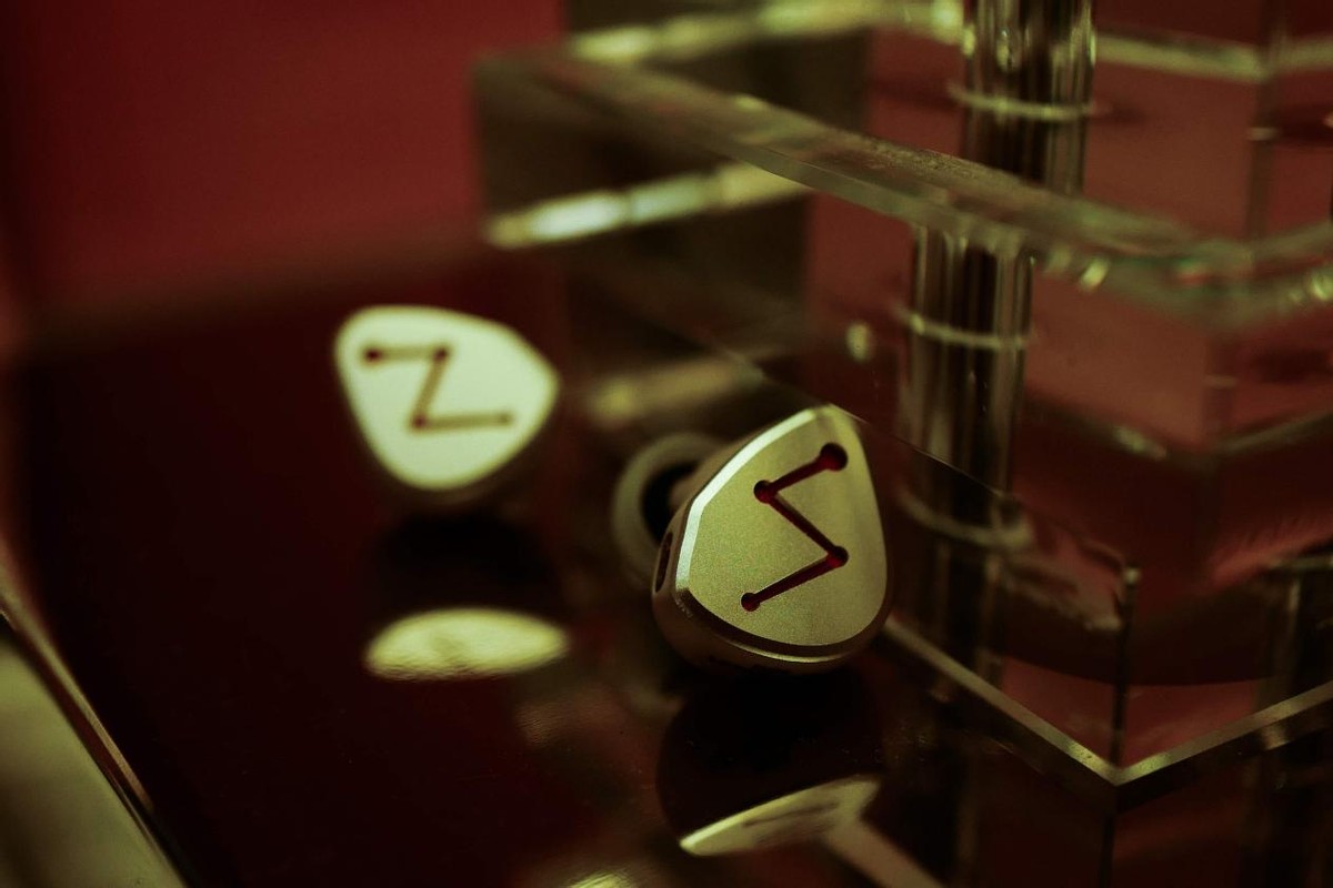 【首发详评】别人卷动铁它卷动圈LETSHUOER铄耳DZ4可“意难平”啊