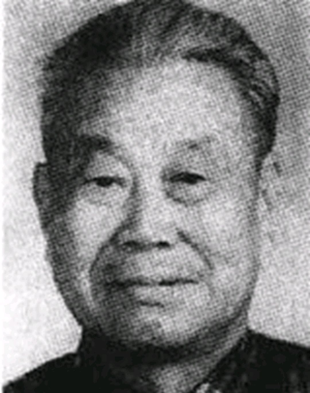 针灸专家陈应龙照片,陈应龙针灸