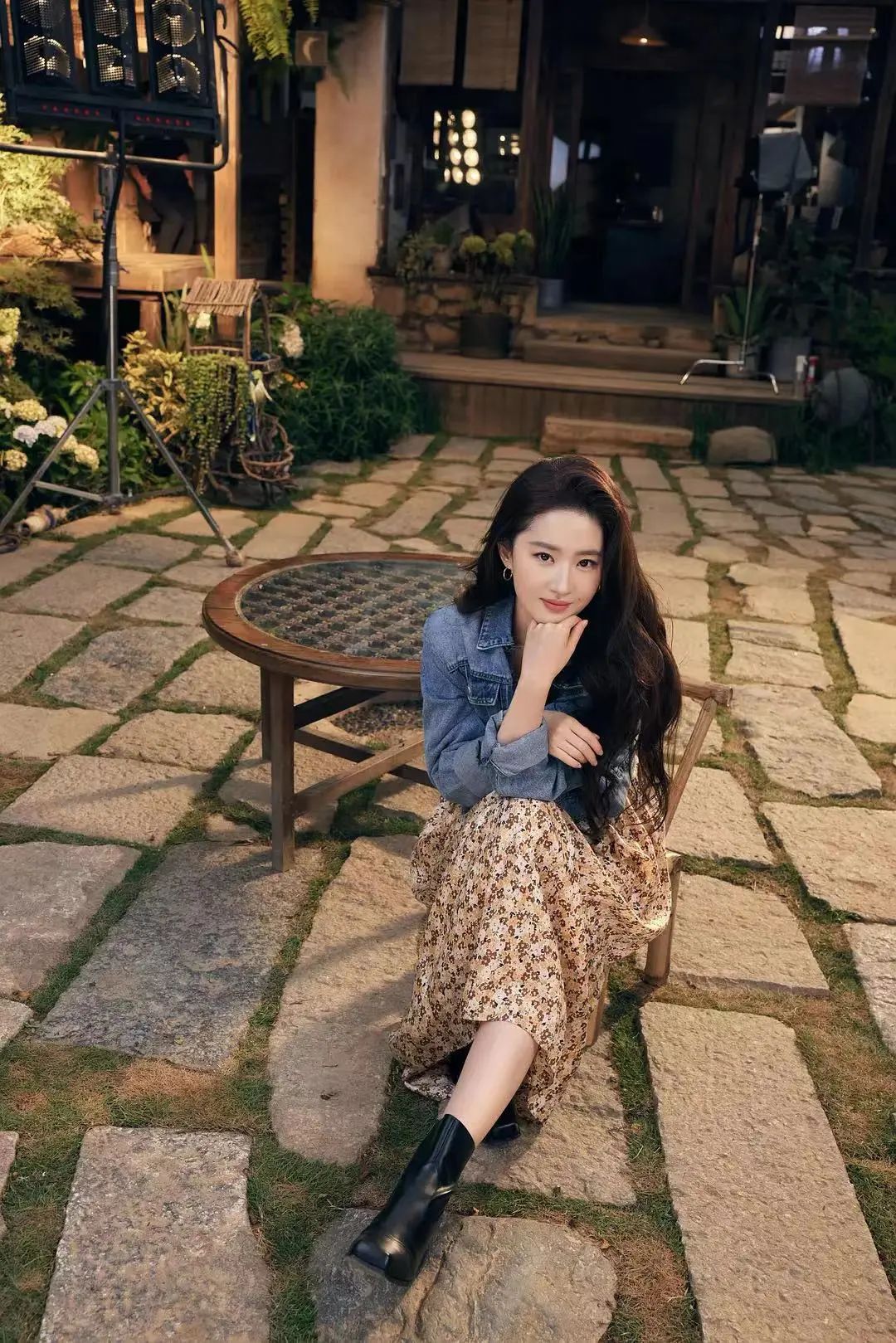 十分简单但是十分高级的穿搭,学这2种显高级的穿搭技巧