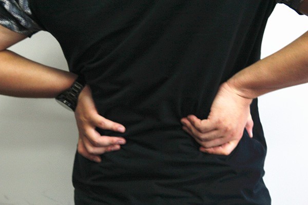 如何自己判断是肾痛还是腰痛图解,肾不好的六个症状图片