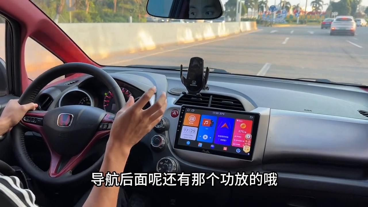 2015年两厢自动挡飞度价格,2万多飞度