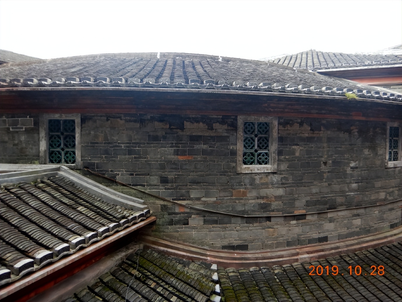 走进世界文化遗产之一福建永定客家土楼