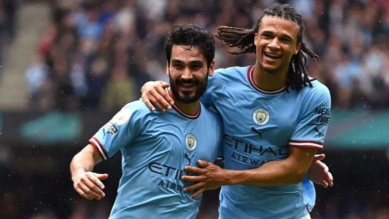 曼联会帮曼城阻击阿森纳吗,曼联对阿森纳赢球助曼城夺冠